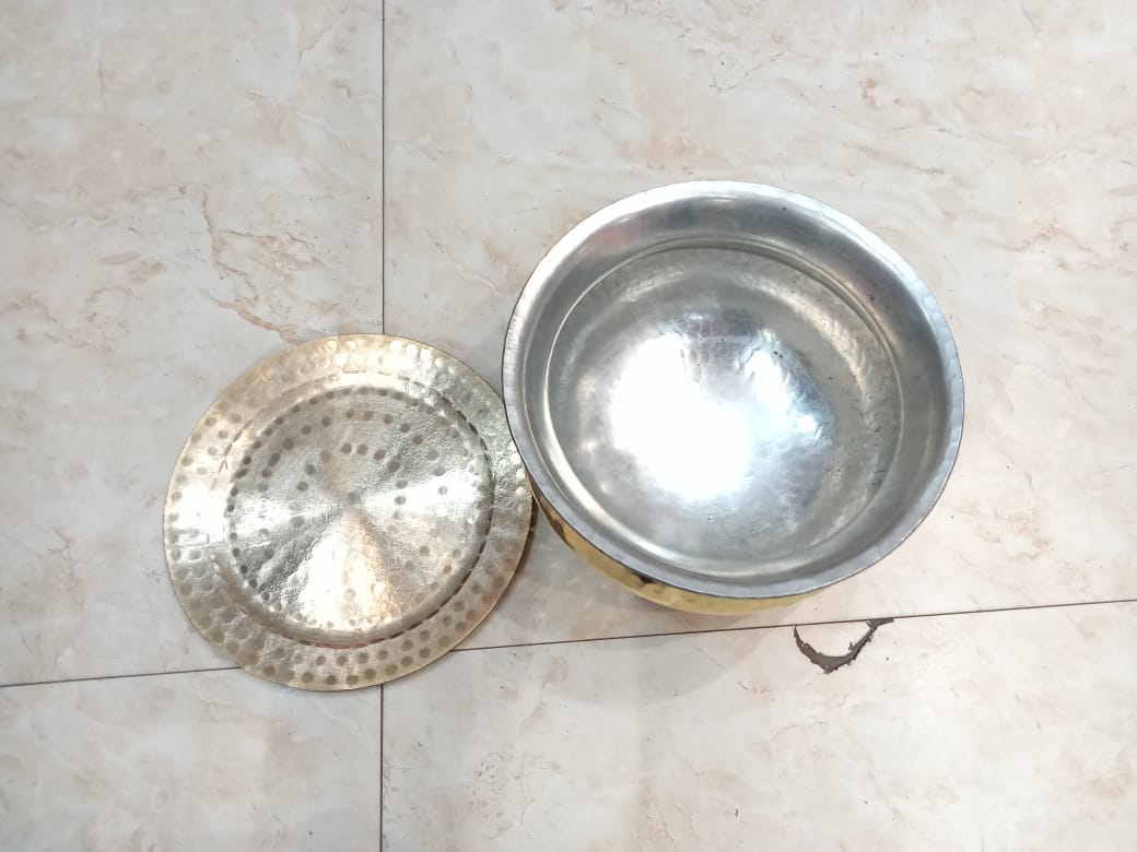 Brass Lagaan- Brass Cooking pot with Lid